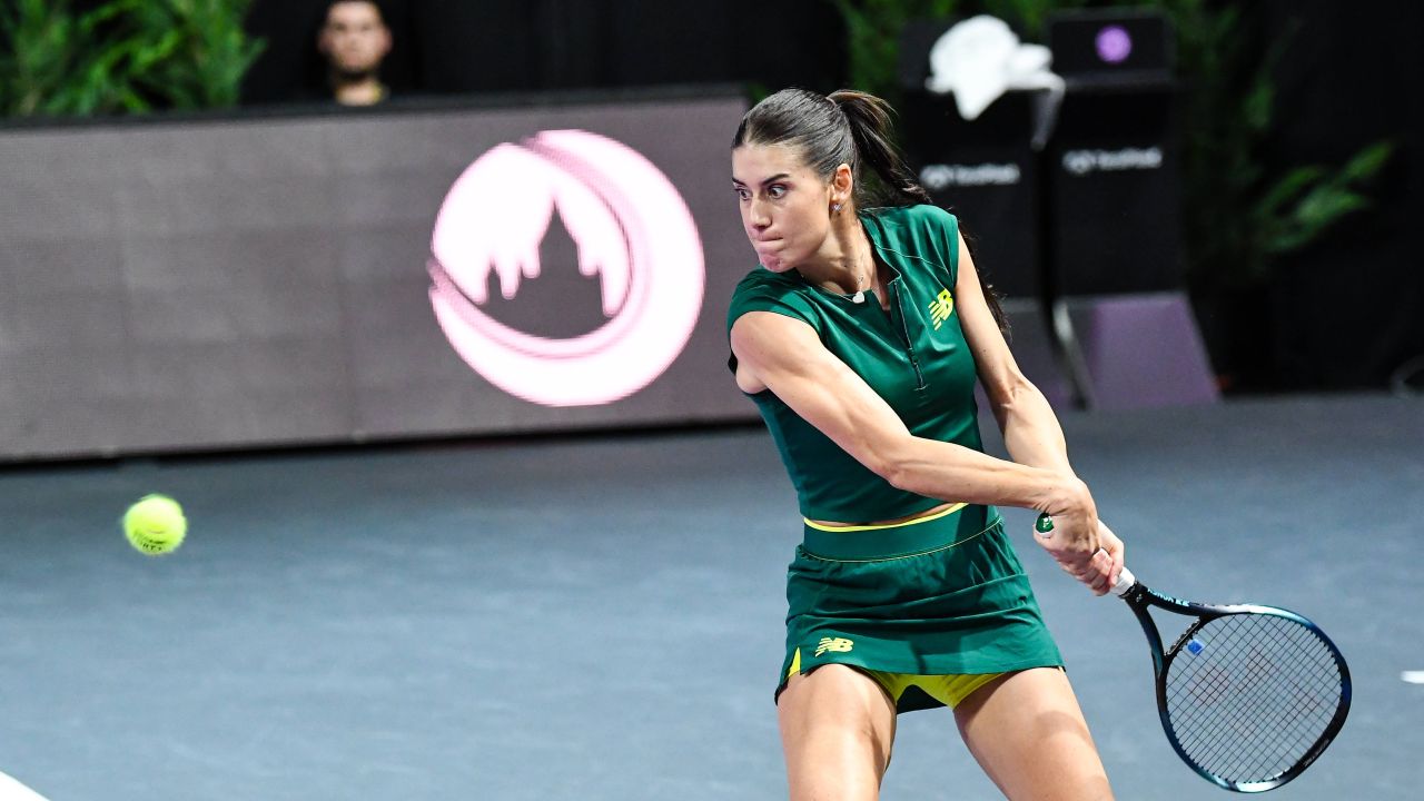 „Suntem războinice” Reacția genială a Soranei Cîrstea după două meciuri lungi câștigate în aceeași zi la Dubai