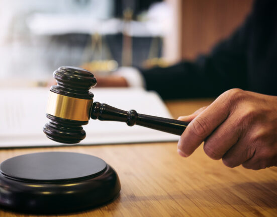 Pedeapsa primită de călugărul de la Mânăstirea Frăsinei din Vâlcea, acuzat că a violat doi copii