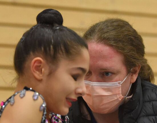 Perversă și rea: își dezbrăca elevele după fiecare greșeală! Cazul șocant care face valuri în Italia