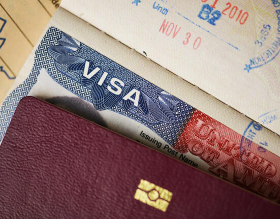 O nouă regulă pentru românii care cer viză pentru Statele Unite intră în vigoare din 7 aprilie