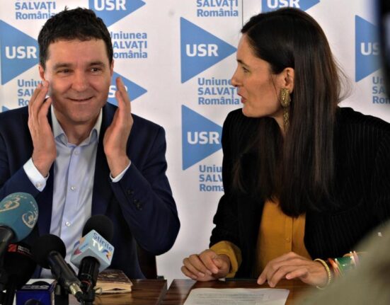 Clotilde Armand face presiuni pentru scoaterea din cursa prezidențială a Elenei Lasconi!