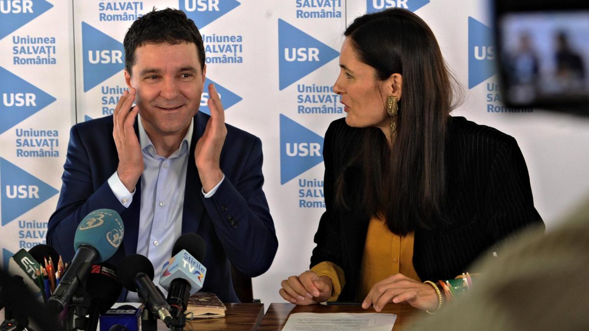 Clotilde Armand face presiuni pentru scoaterea din cursa prezidențială a Elenei Lasconi!