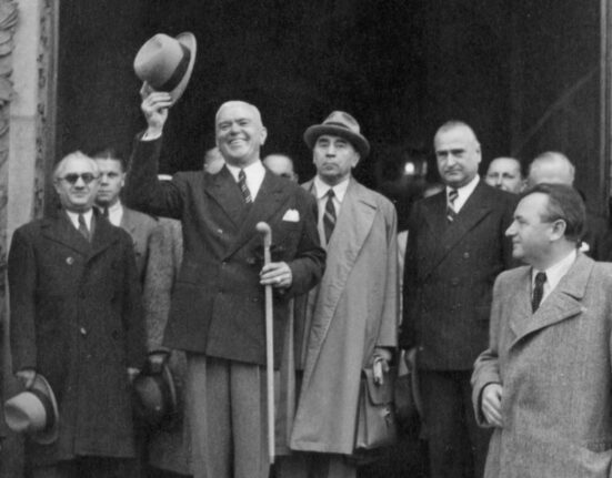 Istoria care riscă să se repete. Cum au pus rușii bocancul pe gâtul României și au instaurat comunismul