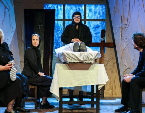 Premieră absolută la TNB, cu „Moroi și păpădii” de Gavril Pătru