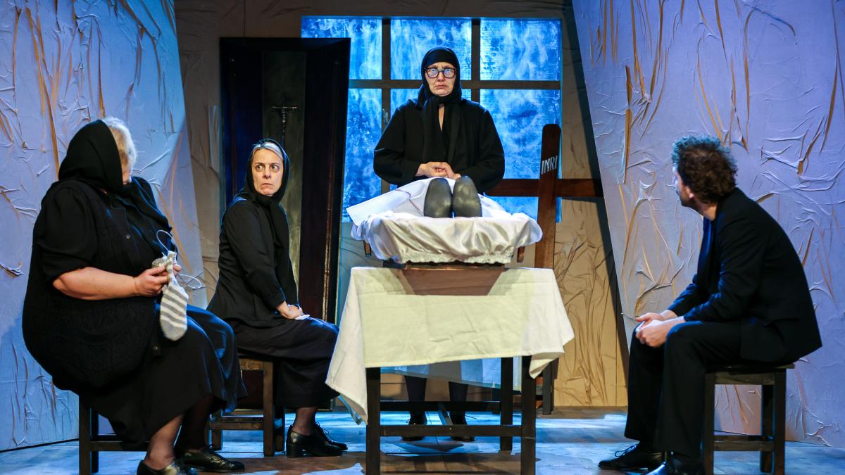 Premieră absolută la TNB, cu „Moroi și păpădii” de Gavril Pătru