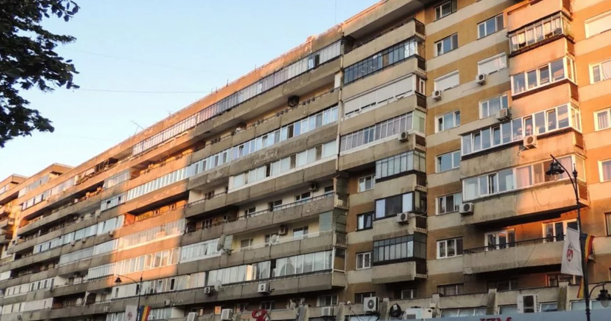 Suspiciune de omor în Chiajna: tânăr reținut după moartea unui bărbat care a căzut de la etajul 5