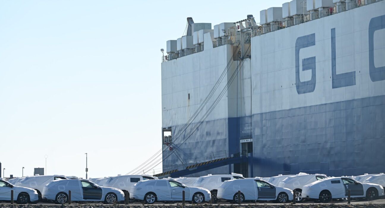 Unde a decis să își țină mașinile noi, deja livrate, una dintre cele mai mari companii auto din Germania, vizată din plin de taxele vamale ale lui Trump