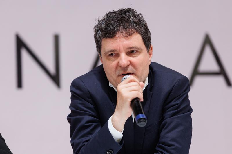 Nicușor Dan reclamă „un atac mascat” asupra conturilor sale de social media. „Mii de comentarii pozitive, venite brusc, dintr-o singură direcție”