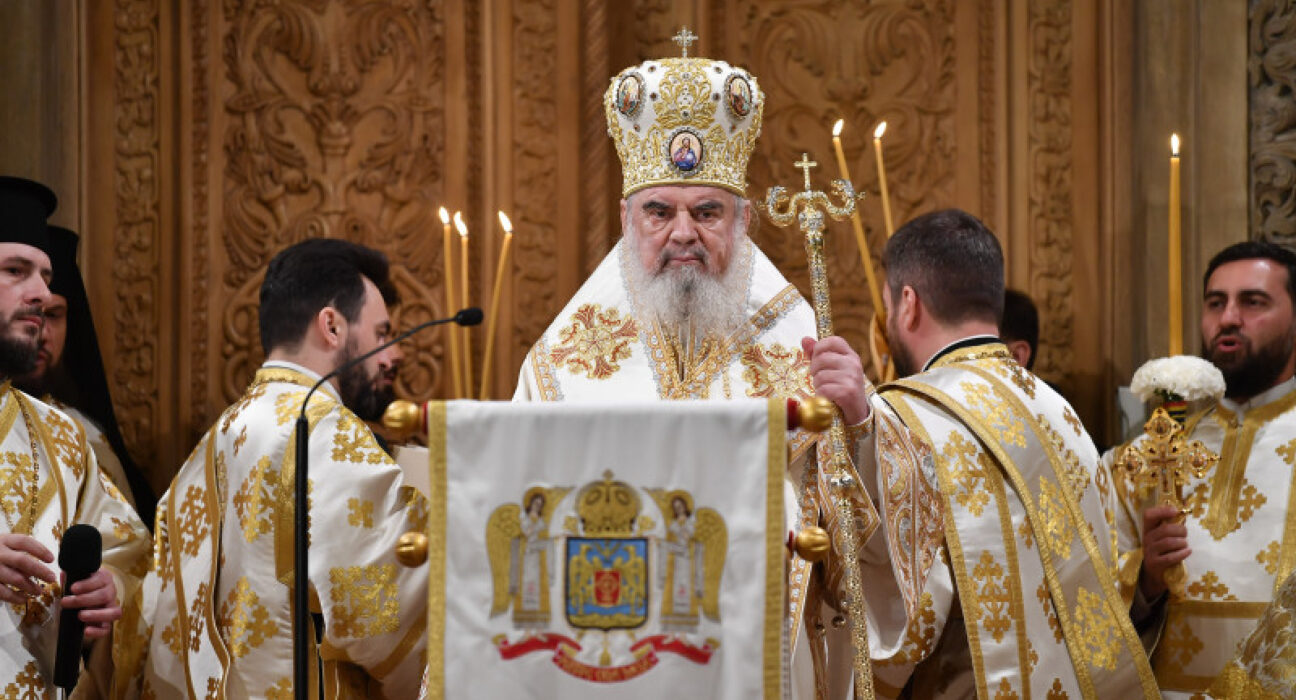 Mesajul Patriarhului Daniel de Sfintele Paști: Să arătăm iubire smerită și milostivă, iertare, pace și bucurie