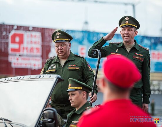 „Practic o condamnare la moarte”. Generalul destituit după ce l-a criticat pe Gherasimov revine pe frontul din Ucraina, la comanda unui batalion „Storm Z”