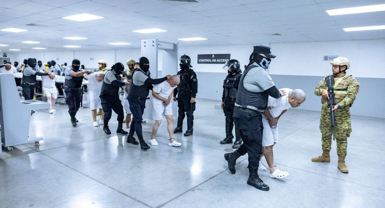 Oficialii administrației Trump riscă să fie inculpați pentru sfidarea instanței în problema migranților. Un judecător federal a decis că există „motive întemeiate”