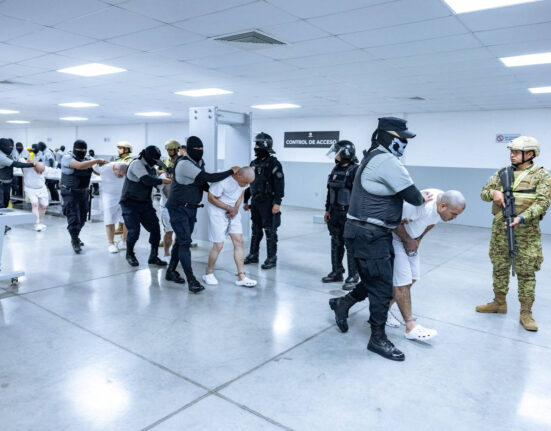 Oficialii administrației Trump riscă să fie inculpați pentru sfidarea instanței în problema migranților. Un judecător federal a decis că există „motive întemeiate”