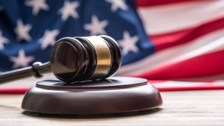 Planul radical al lui Trump, blocat în instanță: adio expulzări rapide spre țări terțe