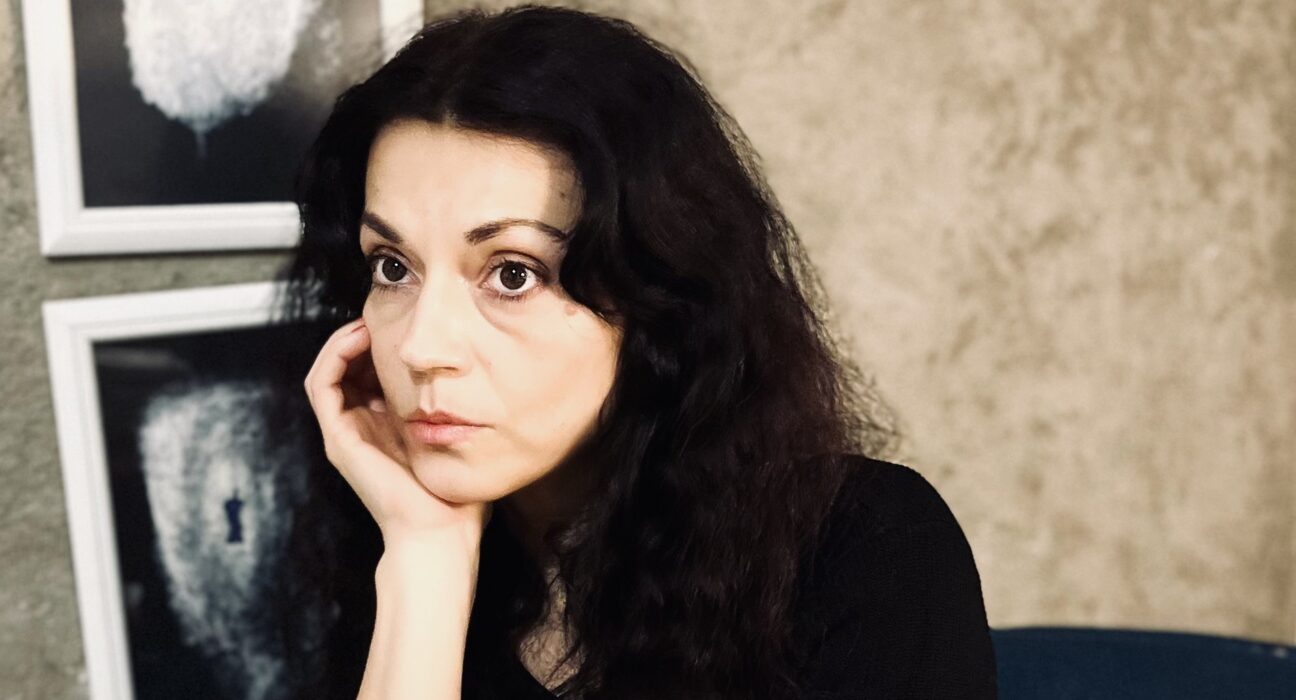 INTERVIU „Să nu ne ascundem de evidență. Paștele înseamnă întâlniri cu familia și cozonac”