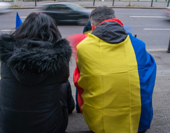 Fraudă roșie! Un candidat la prezidențiale s-a mânjit în plină campanie electorală! E demn de… Cartea Recordurilor / foto