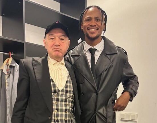 Ngezana își cheamă conaționalii în România: „Să aibă curaj și să vină aici pentru că avem foarte mult talent”