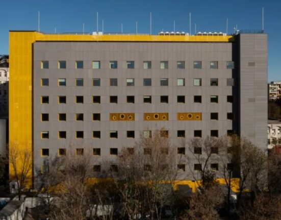 Echipa unui primar PSD de localitate mică a cheltuit din bani publici cât au donat românii pentru Spitalul de Copii „Dăruiește Viață”