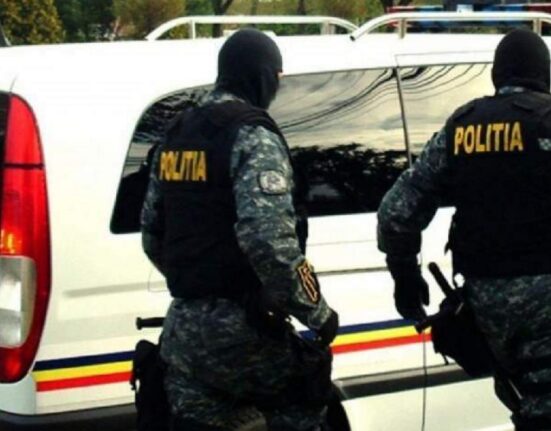 Mită de 15.000 de euro pentru reducerea pedepsei unui traficant de droguri