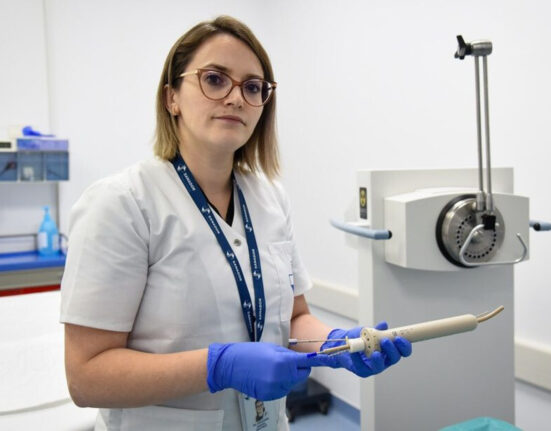 Arma precisă împotriva cancerului. Dr. Beatrice Anghel (SANADOR) explică beneficiile brahiterapiei