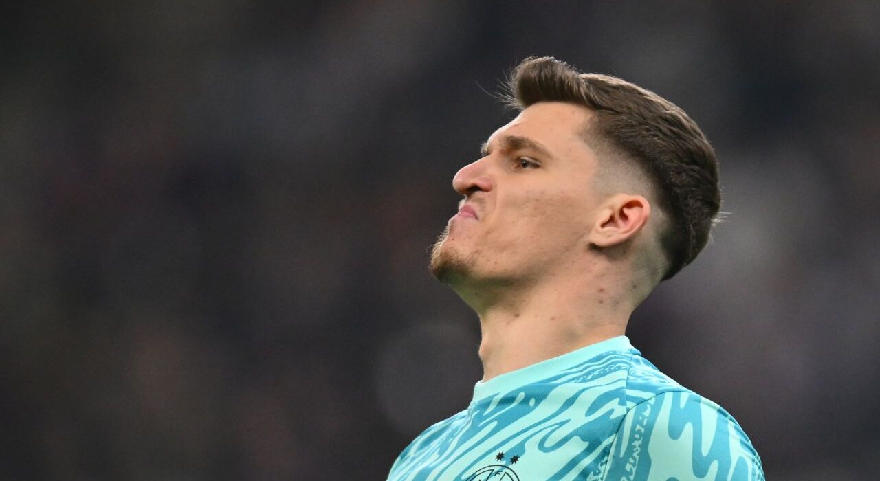 Ioan Becali anunță: 4 echipe îl vor pe Ștefan Târnovanu: „Am semnat de curând cu el”