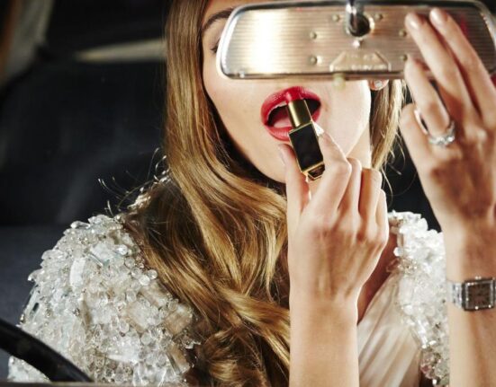 5 culori la modă în această vară. Nuanțele care aduc un sentiment copleșitor de optimism în zilele toride