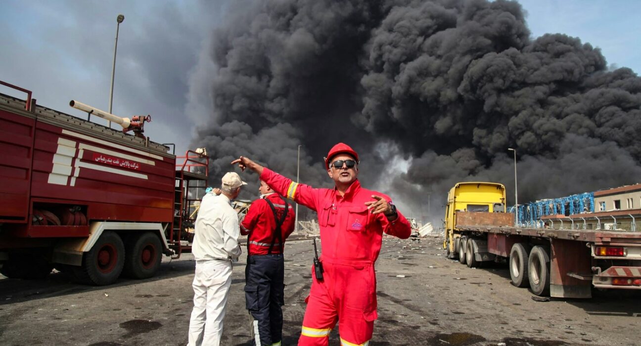 VIDEO Cel puțin 281 de răniți după o explozie violentă într-un port din Iran