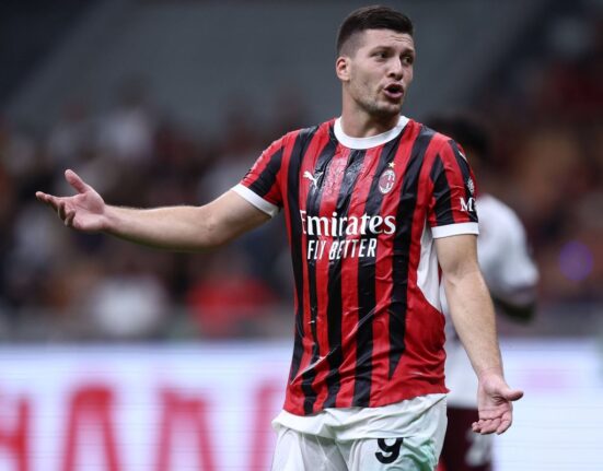 Luka Jovic are cel mai straniu contract » Cum are de câștigat an de an „superțeapa” luată de Real Madrid!