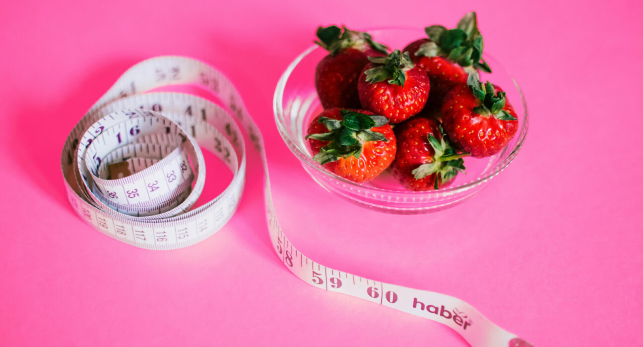 Truc simplu: Doar așa căpșunele vor avea mult mai mult gust