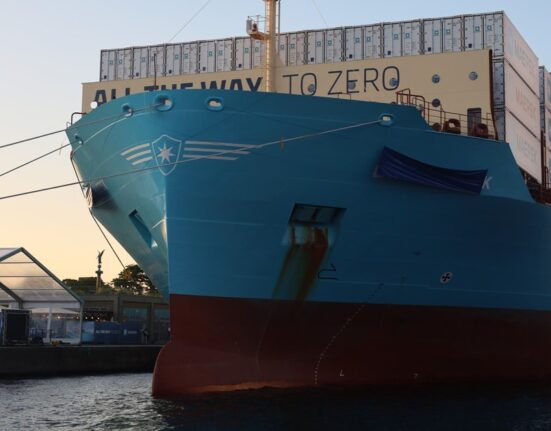 Companiile aeriene și cele de transport de marfă, puternic afectate de războiul comercial