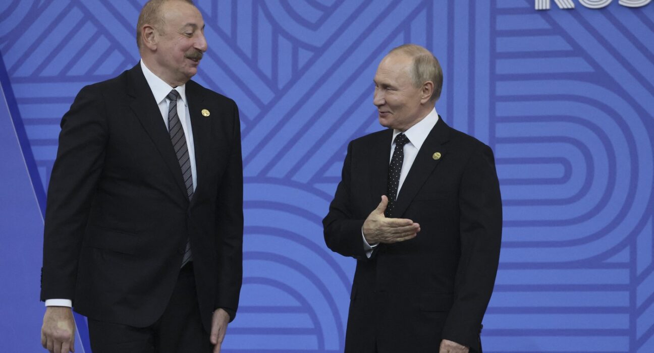 O țară vecină Rusiei se distanțează de Moscova. Presupuși spioni ruși au fost arestați în redacția locală a Sputnik