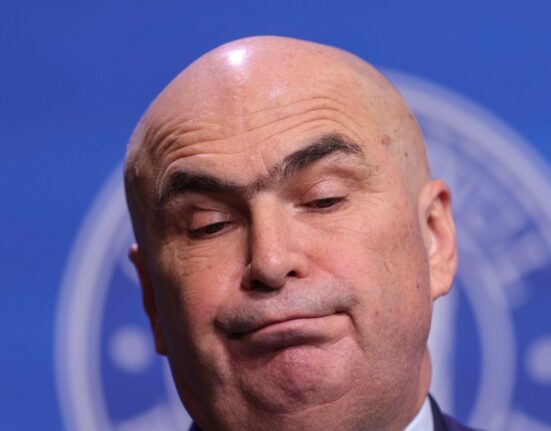 Măsurile de austeritate scot în stradă bugetării. Economist: „Reforma trebuie să diminueze anvelopa salarială. Le forțează să devină mai eficiente”