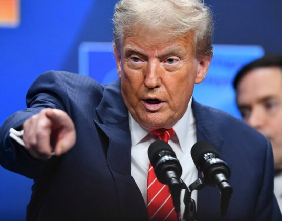 Trump a negociat „la sânge” cu Europa: mai mulți bani pentru înarmare cu destinația SUA