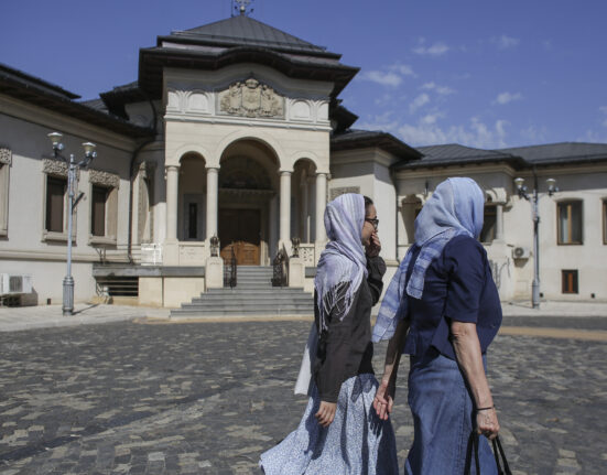 Sinodul BOR aprobă canonizarea a 16 femei cu viaţă sfântă. Cine sunt acestea