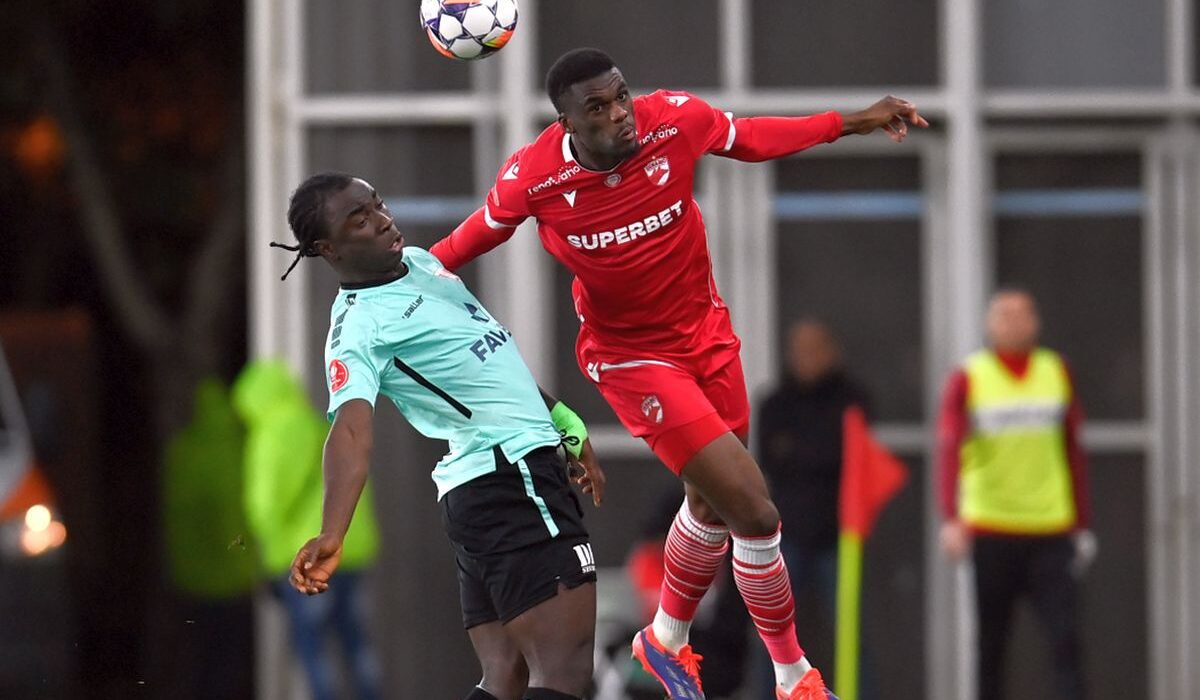 Josue Homawoo a plecat de la Dinamo și a fost prezentat de noua echipă: doi ani de contract