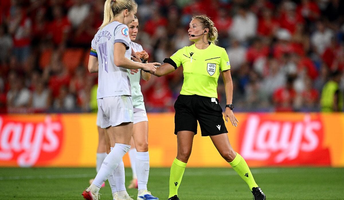 S-a încheiat prima seară de la Euro 2025 de fotbal feminin. Meci infernal pentru Alina Peșu