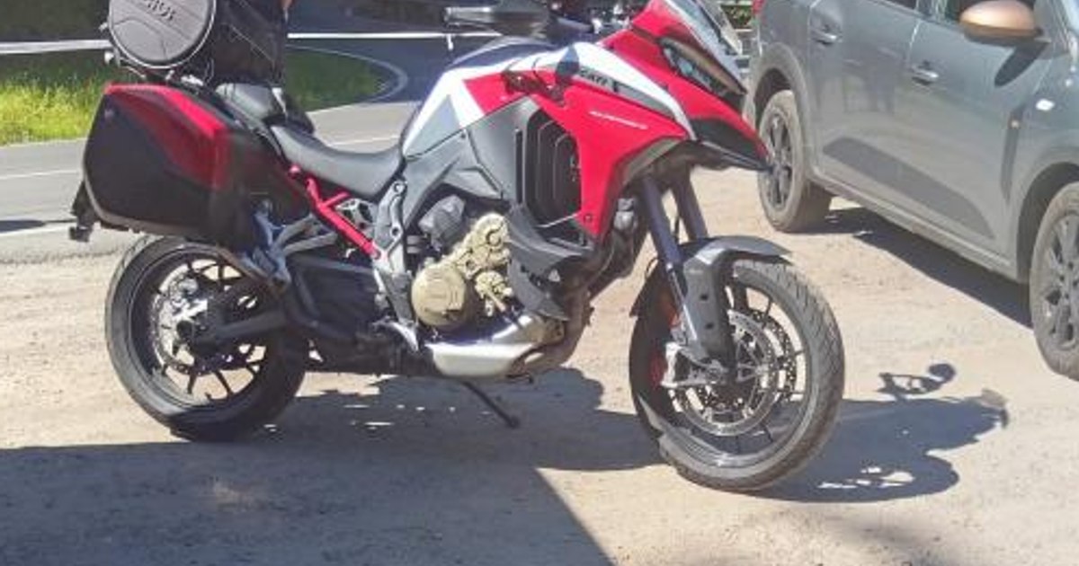 Un motociclist a fost omorât de urs pe Transfăgărășan