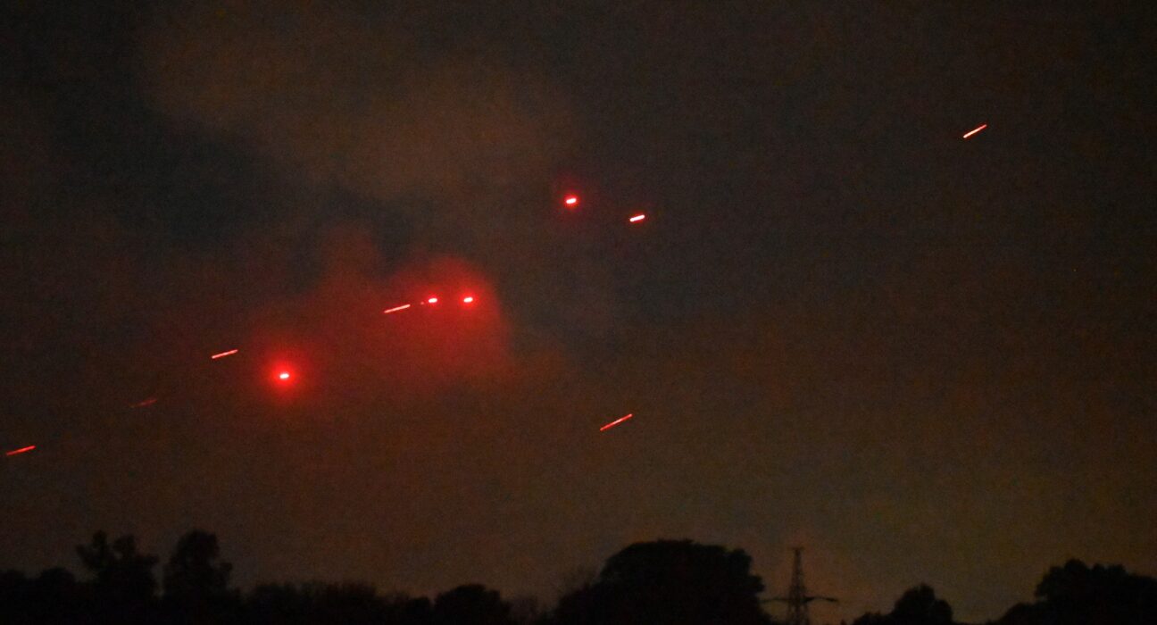 VIDEO „Atacurile nu se mai opresc”. Rușii au lovit cu drone Kievul toată noaptea, alarmele aeriene au sunat peste opt ore