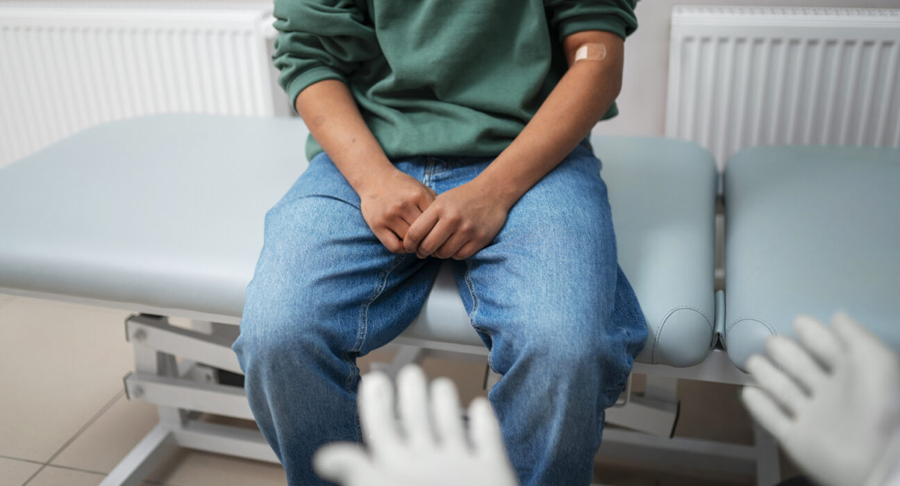 Cancerul și lupta cu boala: De ce unii pacienți se vindecă mai repede / video