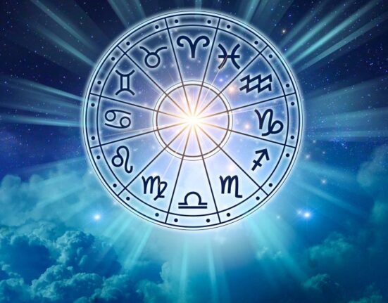 Horoscop duminică, 6 iulie. Tensiuni pentru Fecioare, Balanțele nu trebuie să ia decizii financiare importante