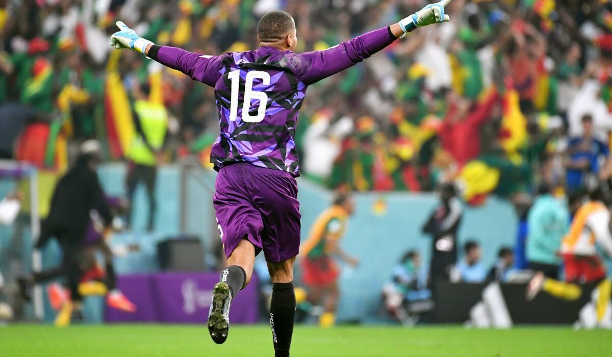 Dinamo, lovitură în miez de noapte! A transferat portar de națională: 15.000 euro/lună salariu » Soția româncă, rol decisiv