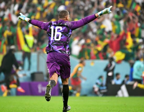 Dinamo, lovitură în miez de noapte! A transferat portar de națională: 15.000 euro/lună salariu » Soția româncă, rol decisiv