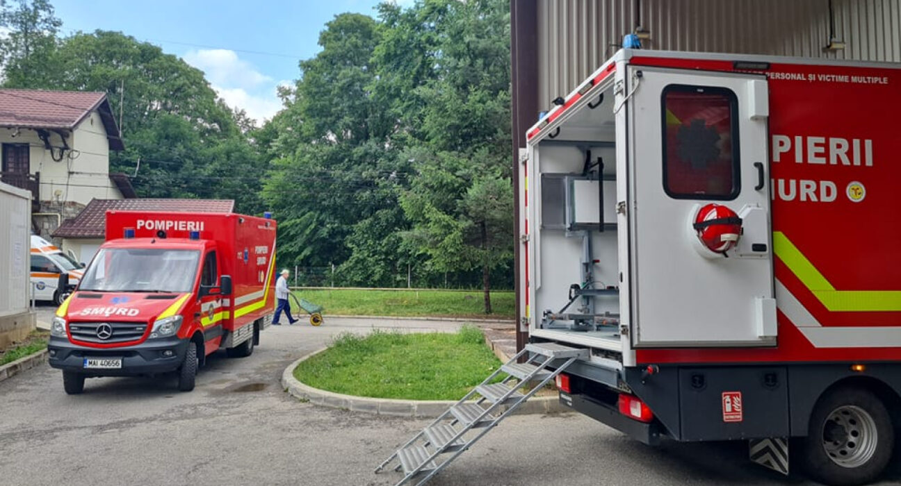 Planul Alb, activat la Spitalul Sinaia, după furtuna care a măturat stațiunea: 16 victime cu diverse traumatisme