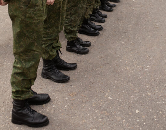 Țara în care președintele țării, alături de ministrul Apărării, participă la stagiul de rezervist pentru a da un exemplu