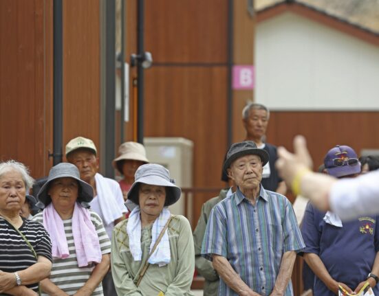 România are aproape 250 de localități mai îmbătrânite decât Japonia