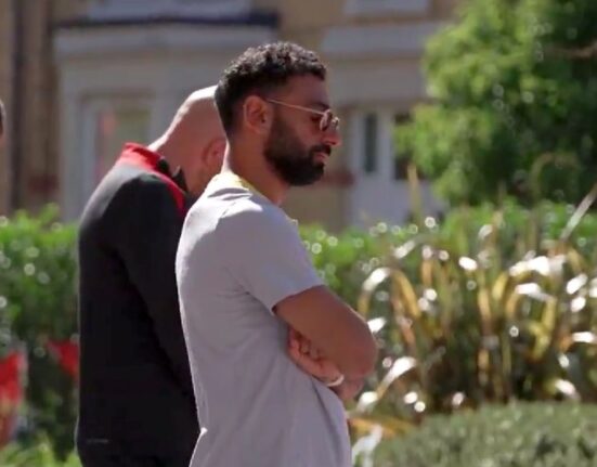 Anfield, în doliu: Jucătorii lui Liverpool au depus flori în memoria lui Diogo Jota