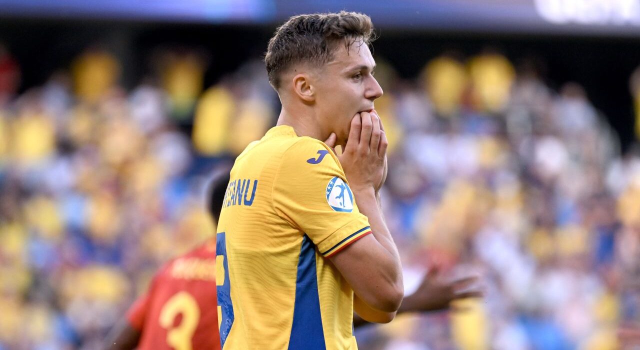 CFR Cluj anunță: „Am refuzat ofertele de 8 milioane de euro pentru Louis Munteanu. Decizia e la domnul Varga”