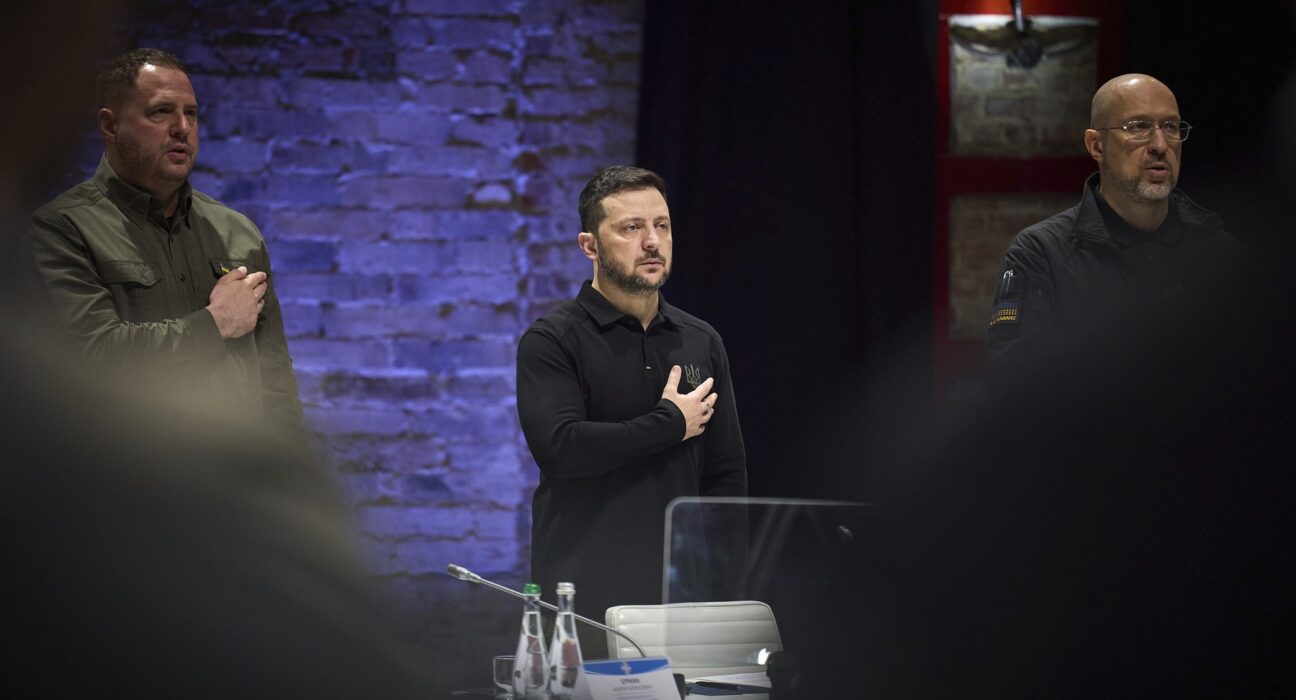 Invocând „imensa lui experiență”, Zelenski anunță oficial cine va fi noul ministru al Apărării, în cea mai amplă remaniere de la începutul războiului