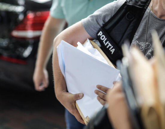 Amenzi de 162.000 de lei după un control la un azil de bătrâni din Sectorul 1 / Numeroase nereguli. Bucătăria a fost închisă de ANPC