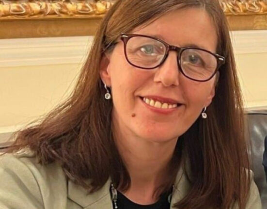 Violeta Popescu, fondatoarea Centrului Cultural Italo-Român din Milano, la Născuți în diaspora