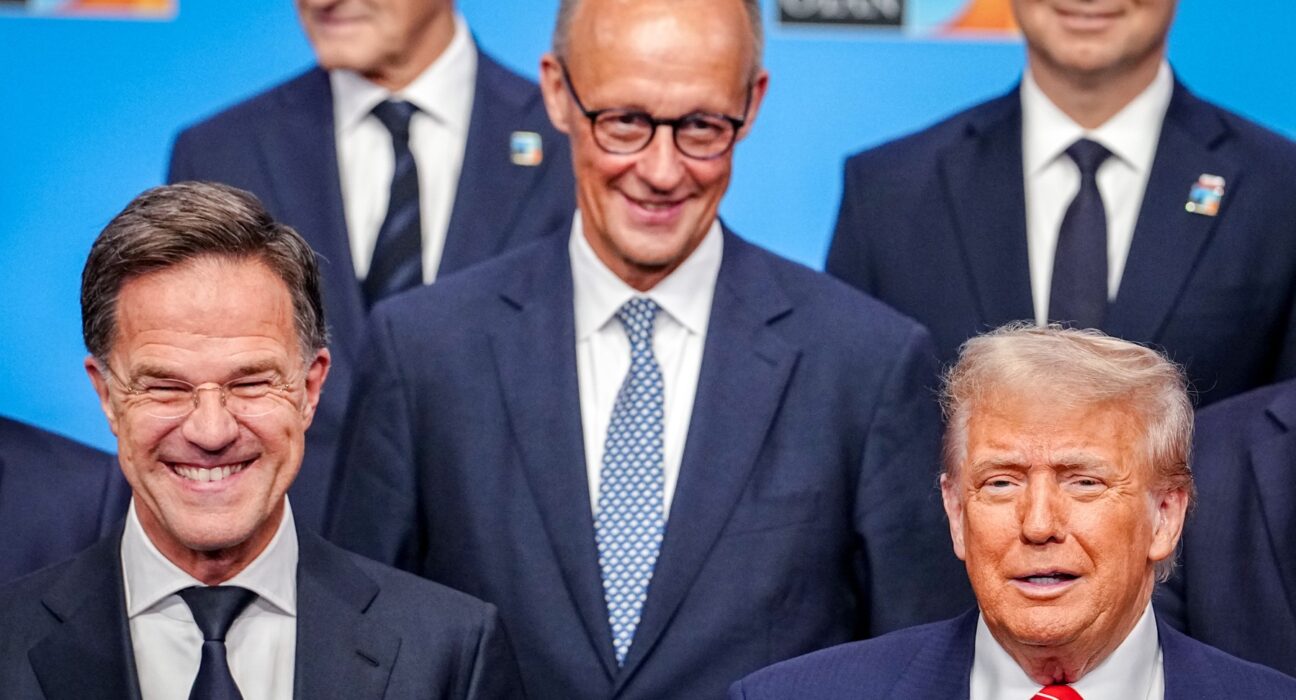 Culisele neștiute despre cum a întors Trump armele împotriva lui Putin. Intervențiile-cheie care au răsturnat situația